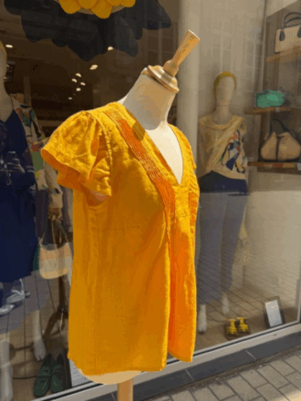 Boutique de vêtements dans le centre ville de Nantes
