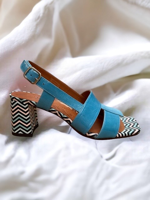 sandales bleues Chie Mihara Lyza
