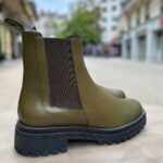 Boots kaki tendance en cuir