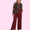 Pantalon large confortable couleur bordeaux