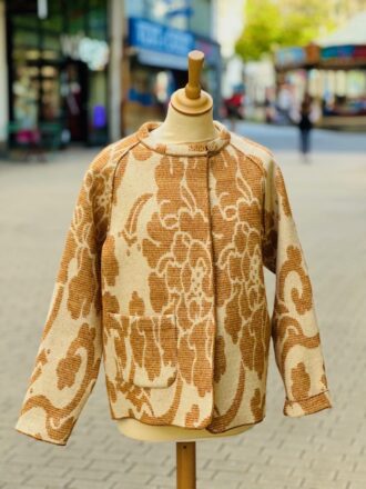 Veste chaude pièce unique réalisée au Portugal