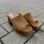 Magasin de chaussures pour femmes dans le centre ville de Nantes