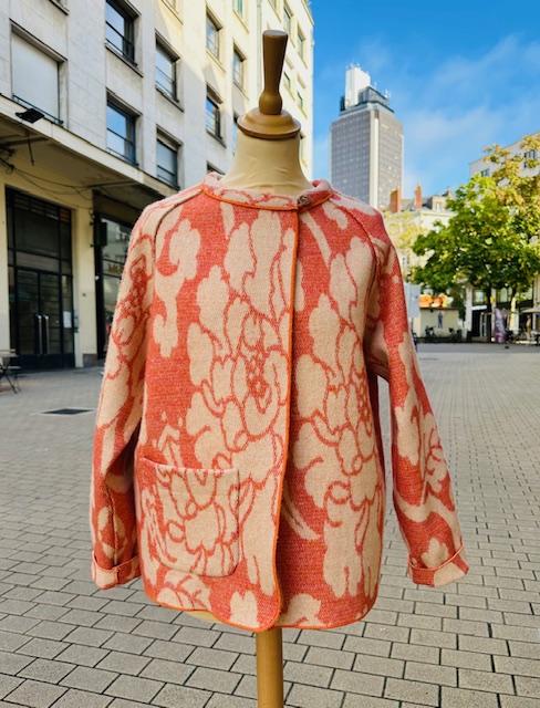 vetements de créateur pas cher à Nantes