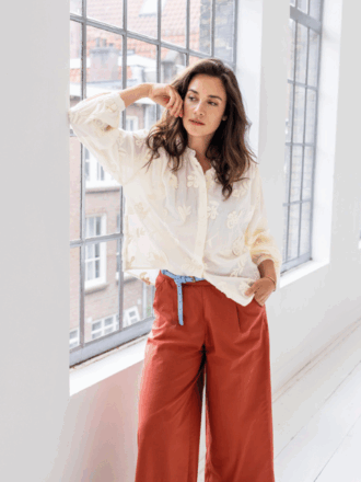 Boutique de prêt à porter pour femmes dans le centre ville de Nantes
