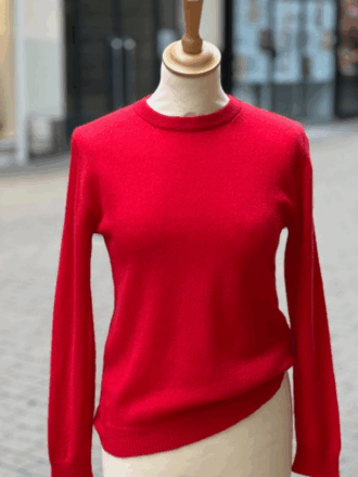 Boutique de vêtements pour femmes dans le centre ville de Nantes
